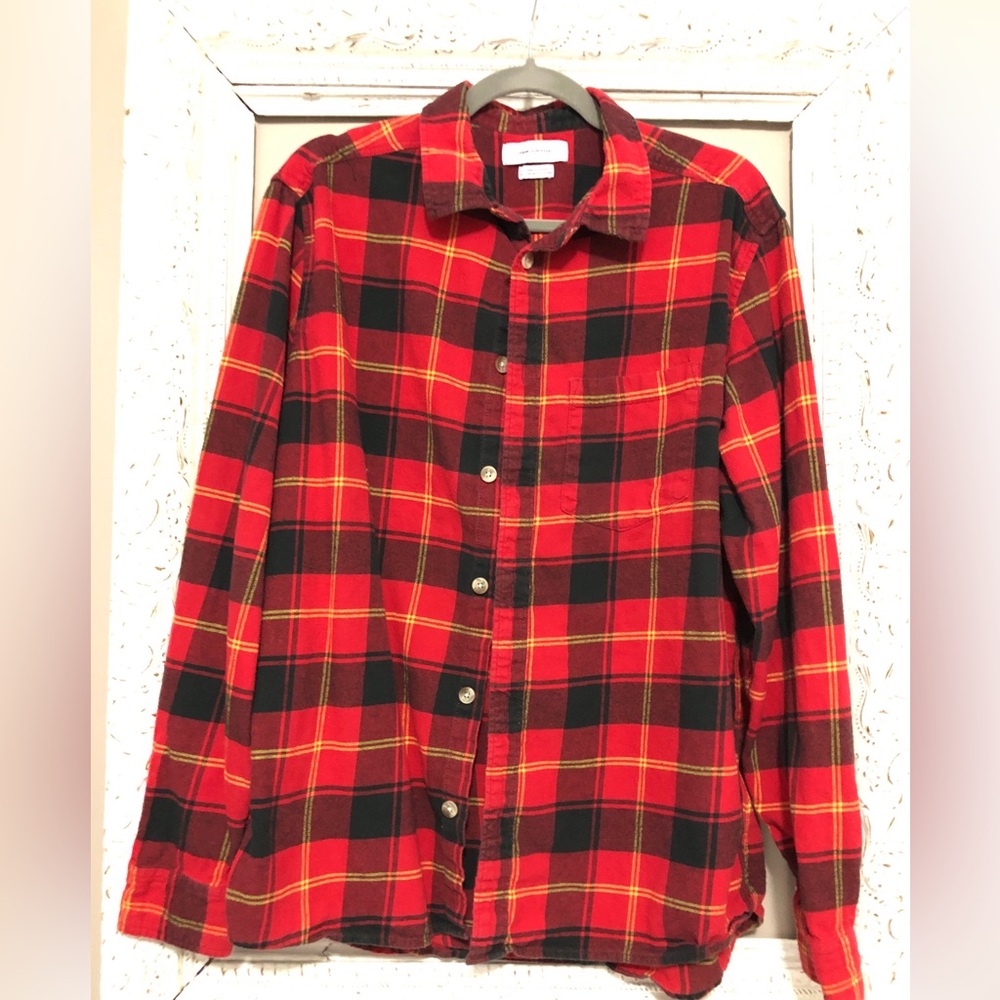 Urban Outfitters plaid flannel shirt. Size L. ❣️
